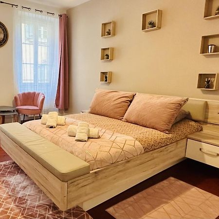 Le Boudoir Каркасон Екстериор снимка