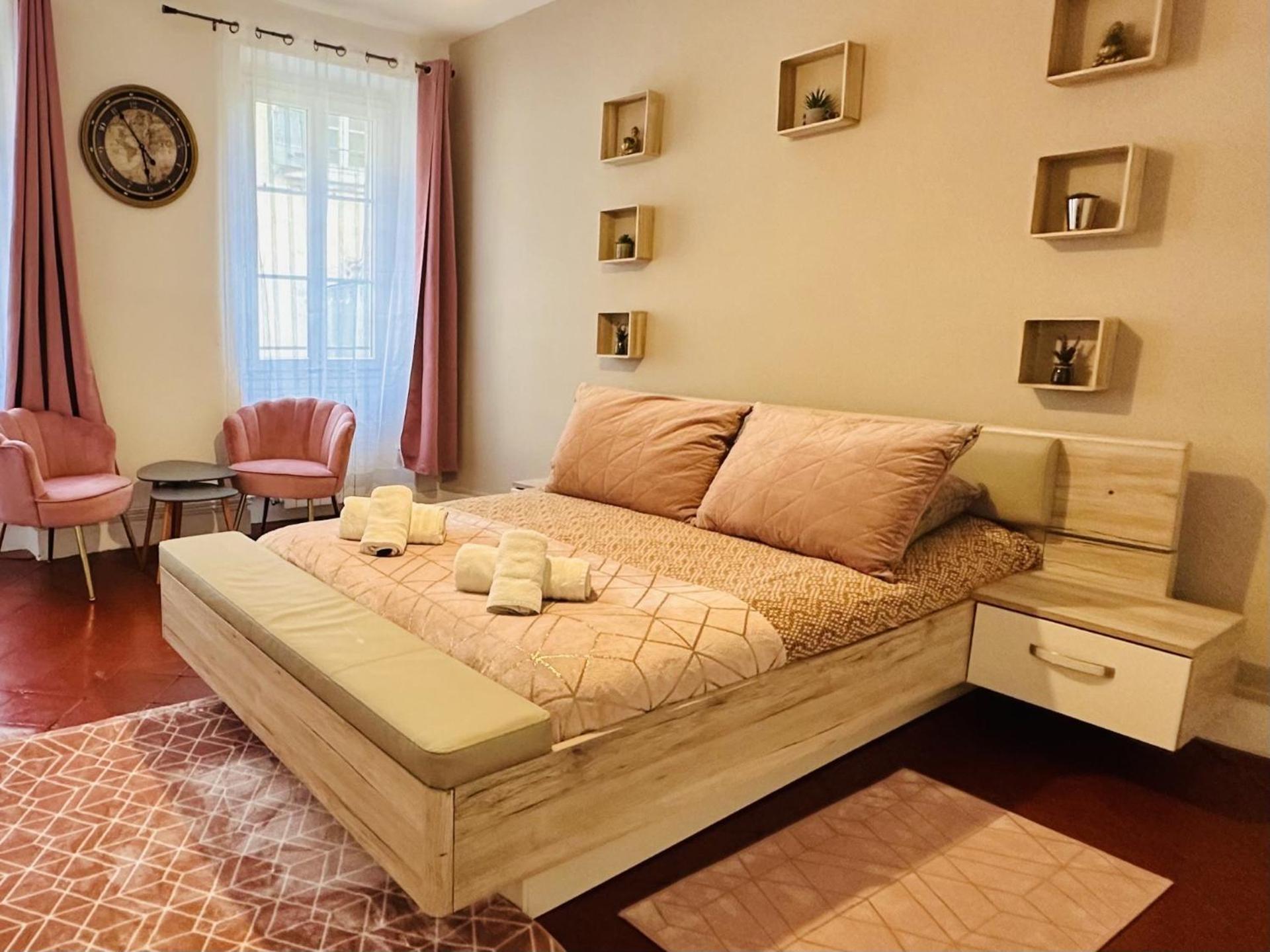 Le Boudoir Каркасон Екстериор снимка